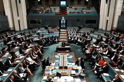 Australian Senate Sends Bragg's Crypto Bill for Amendments