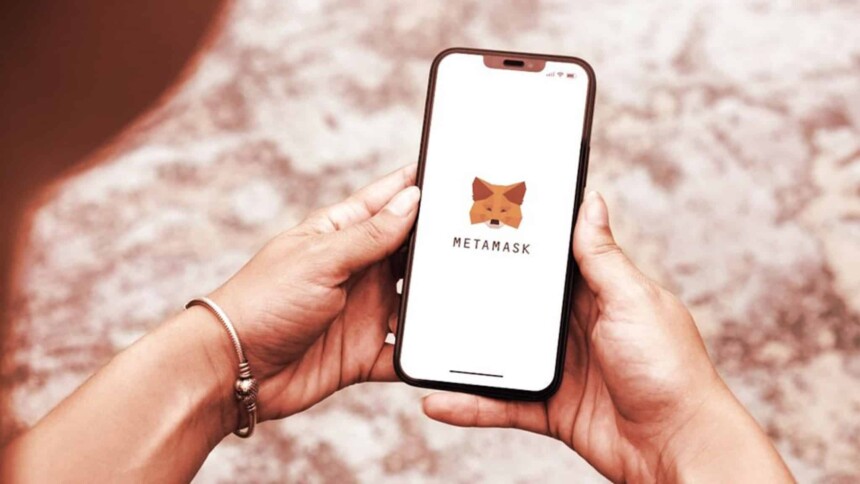 MetaMask Back on Apple’s App Store After Short Absence