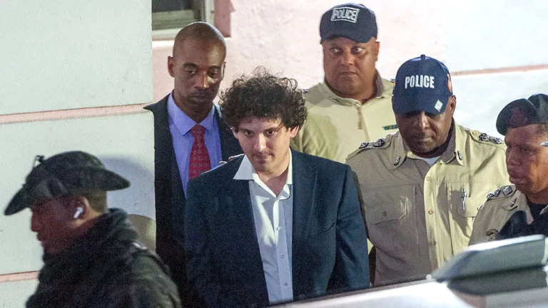 Bahamas Bank Faces Charges Over Alleged FTX, Tether Ties