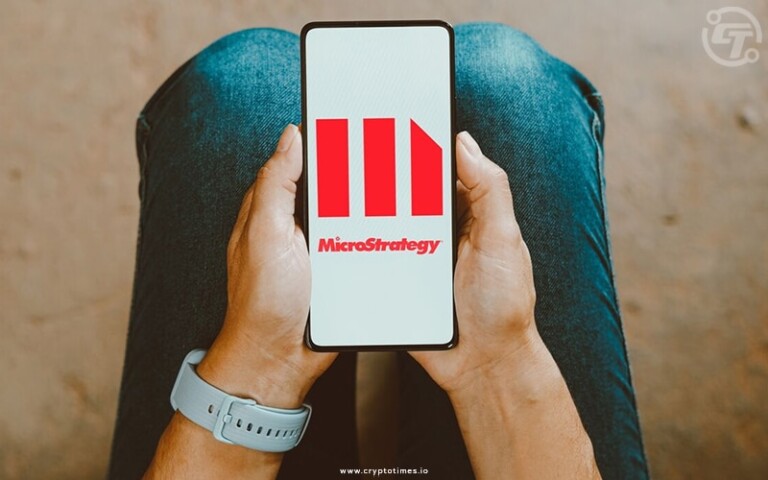MicroStrategy Posts Profit in Q4 Despite Revenue Decline