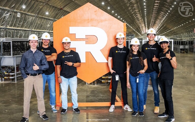 Riot Buys 66,560 New Bitcoin Mining Rigs of $291M From MicroBT