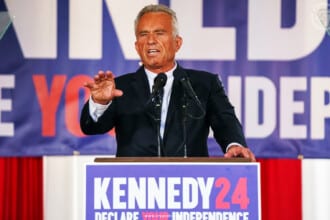 Robert Kennedy Jr. May Seek Libertarian Nomination Joins Trump In Rejecting Cbdcs