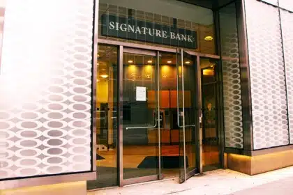 Signature Bank Shut Down Intended to Pass Message to Crypto Space