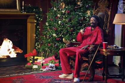Snoop Dogg Announces ‘NFT Giveaways’ for Christmas