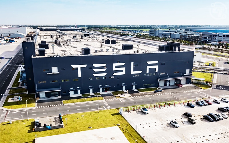 Tesla Holds $184M In Digital Assets Amid Crypto Uncertainty