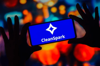 CleanSpark Plunges 10% After $800M Stock Offering Update