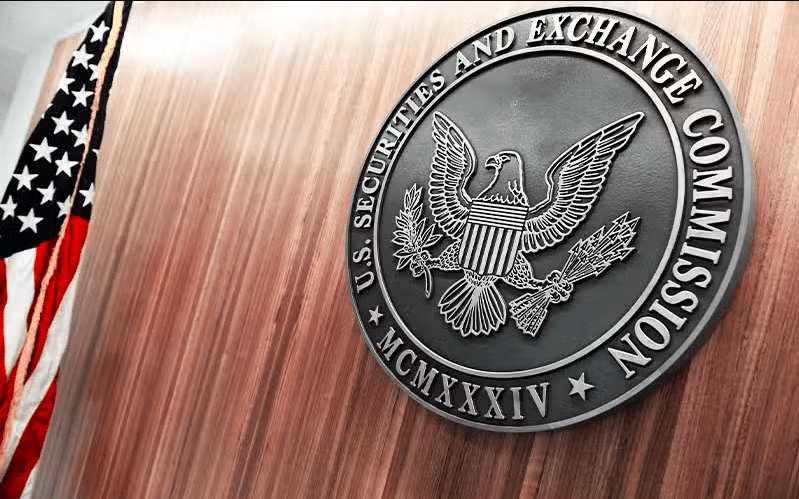 Senators Reed & Butler Urge SEC to Halt Crypto ETF Approvals