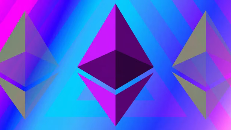 SEC Likely to Reject Spot Ethereum ETFs: Bloomberg Analysts