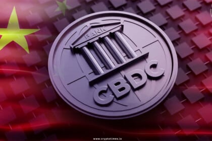 Chinese Workers Cashing Out CBDC for Real Money: Report