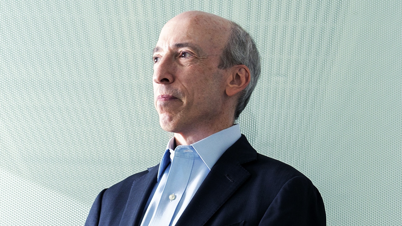 Crypto Analyst Slams Gensler as Ethereum ETF Advances