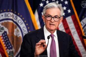 Fed Holds Rates Steady Amid Inflation, Market Stalls