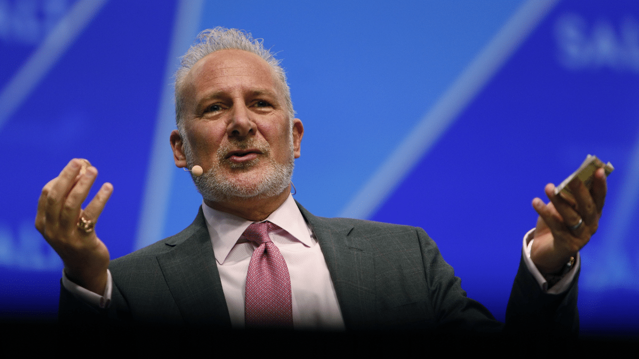 Peter Schiff Slams Bitcoin Bulls, Mocks Institutional Demand