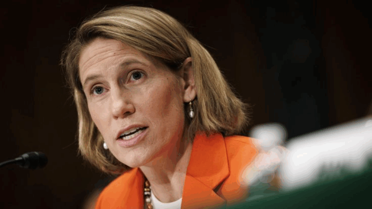 Senate Cancels Caroline Crenshaw's SEC Renomination Vote