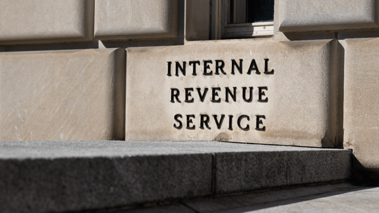 IRS Crypto Heads Resign in DOGE-Led Exit Wave