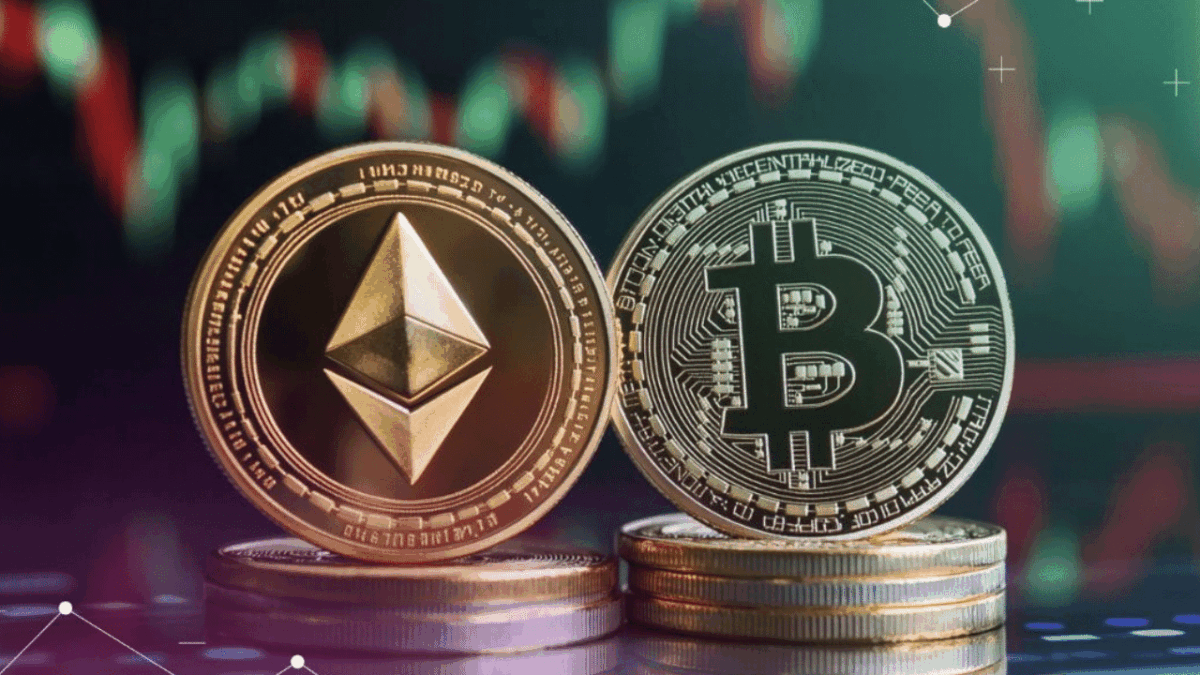 Bitcoin Nears $122K, Ethereum Hits 2021 High on Trump News
