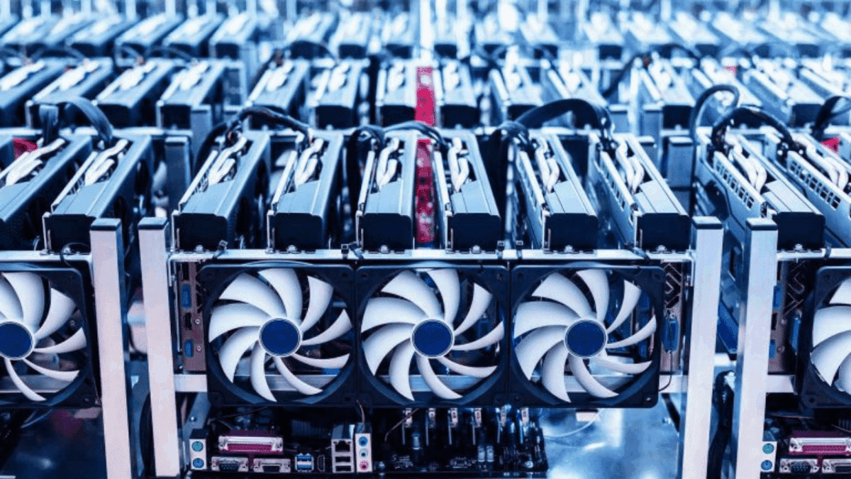 Iren Tops MARA in Bitcoin Production and Hashrate in July