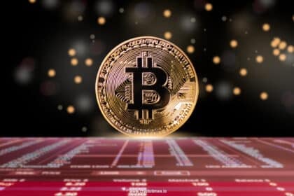 Bitcoin Faces Liquidity Threat As $107K Cluster Builds