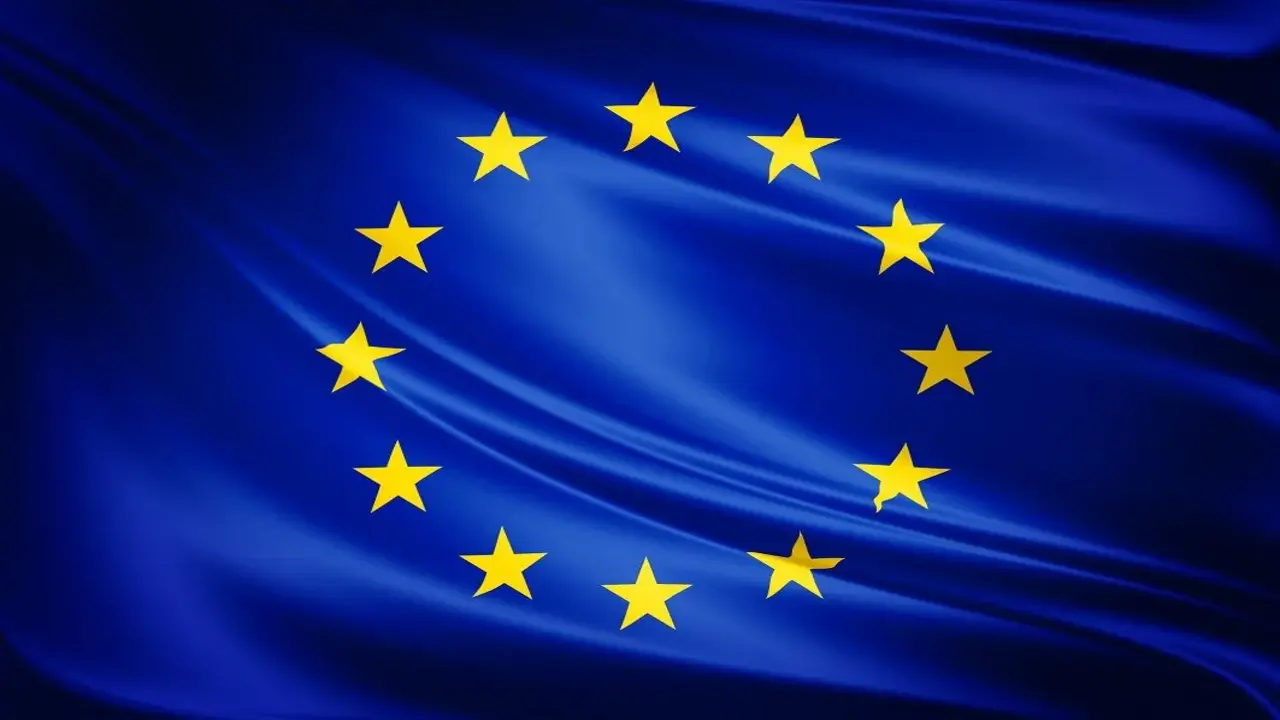 EU Approves 19th Sanctions Package Banning Russian LNG Imports