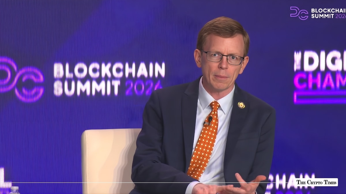 DC Summit Lawmaker Presses Senate to Move on Crypto Clarity Bill