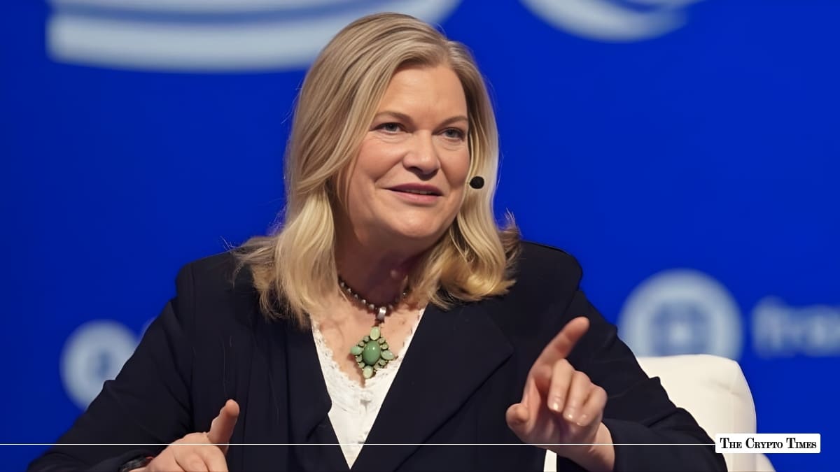 CLARITY Act Nears Senate Action, Lummis Says at Bitcoin Conference