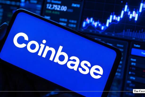 Coinbase Shares Jump 5% As CLARITY Act Moves to Senate 