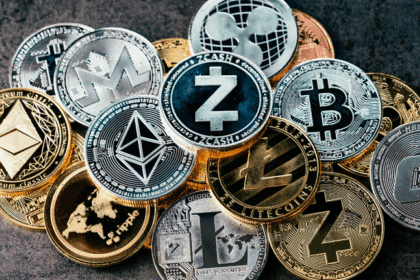 Crypto VC Falls 49% in Q1, Yet Big Money Shifts to Tokenization, DeFi & AI