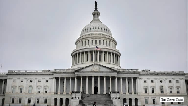 U.S. Senators Attempt to Fix Bank-Crypto Divide on Stablecoin Rewards
