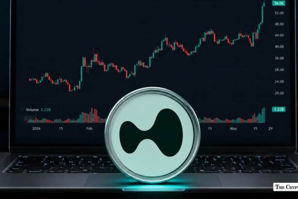 HYPE Price Explodes 45% in a Week: Why Hyperliquid Token is Outperforming Solana in FDV Right Now