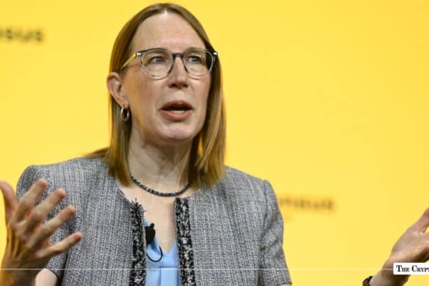 SEC’s Hester Peirce Says Crypto Privacy Can Coexist With KYC