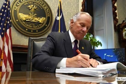South Carolina Governor Signs S.163 Protects Bitcoin, Bans Fed CBDCs 