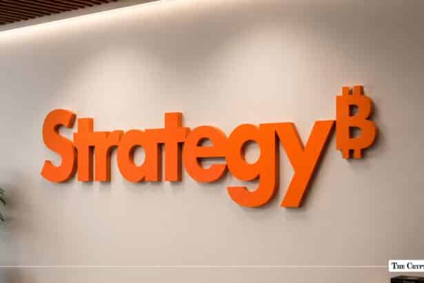 Strategy’s STRC Falls Short of $100 Target as Cash Concerns Build