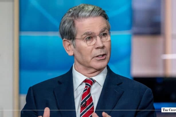 Treasury Secretary Scott Bessent Backs Stablecoin Regulation, Rejects CBDC