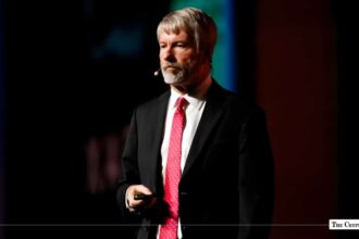 Capital is Rotating from Bitcoin to AI: Strategy Chairman Michael Saylor Explains Why BTC Price is Falling