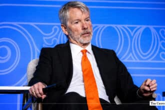 MSTR and STRC Plunge as Bitcoin Weakness Persists: How Michael Saylor’s Strategy Could Be Saved?