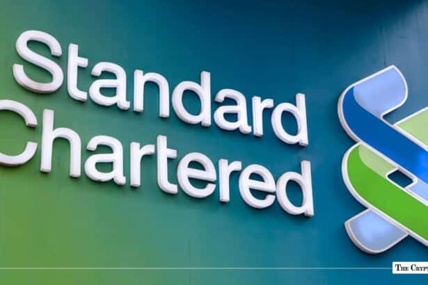 Standard Chartered Predicts 3,400% Uniswap (UNI) Surge, Sets $100 Target