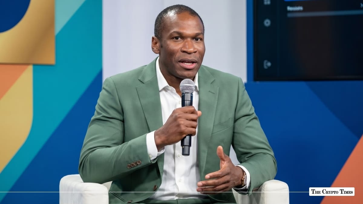 ZachXBT Slams Arthur Hayes for Dumping WLD Just 24 Hours After Hyping It