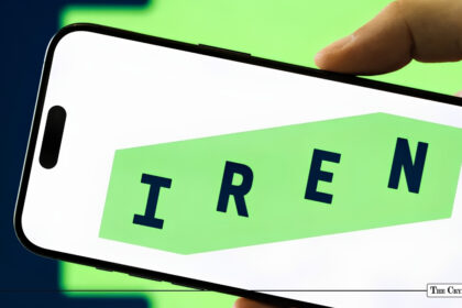 Bitcoin Miner IREN Awards Co-CEOs $700M in Stock