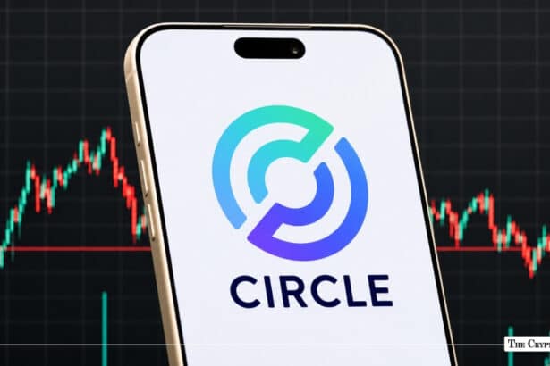 Circle (CRCL) Drops 16% After Major Coalition Unveils Open USD Rival