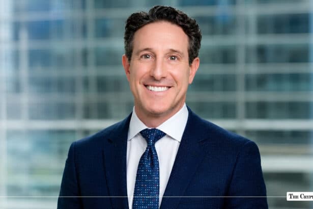 Coinbase Ryan VanGrack: BlackRock Is 'On Board' With CLARITY Act