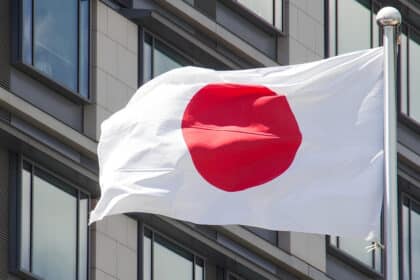 Japan Tests Retail Yen Stablecoin Payments Through Lawson Pilot