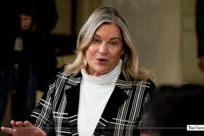Lummis Says CLARITY Act Could Prevent Another Voyager Collapse
