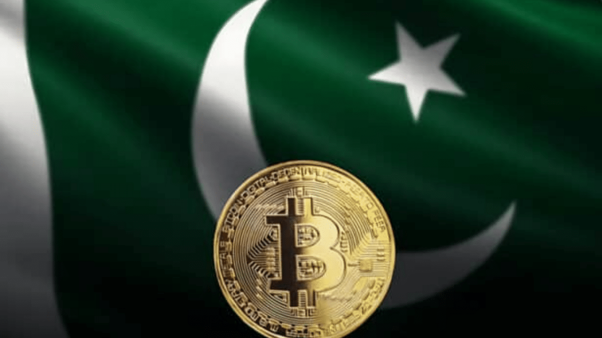 Pakistan's Top Islamic Scholar Rules Bitcoin, Ethereum, and USDT Haram
