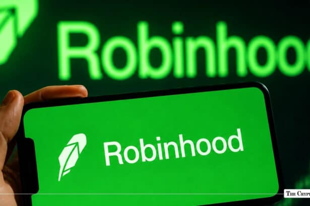Robinhood Chain Active Addresses Hit Record High Amid Meme Coin Frenzy