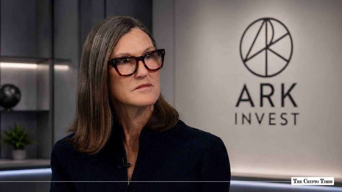 Cathie Wood's ARK Invest Buys SpaceX, Securitize & Solana ETF, Continues Palantir Sales