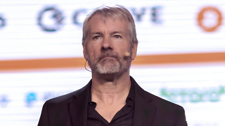 Michael Saylor’s Strategy Sees Bitcoin Stack Turn Profitable Again As BTC Soars