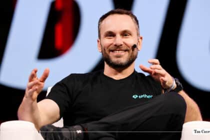 Tether CEO Denies Blockchain Plans as Stablecoin Operations Grow