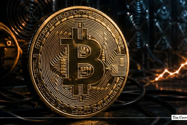 Bitcoin Hashrate Marks 316 Days Below Peak as Miners Redirect Power to AI 