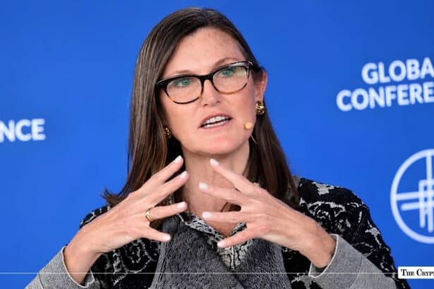 Cathie Wood’s ARK Invest Adds Solana ETF, Sells Tempus AI