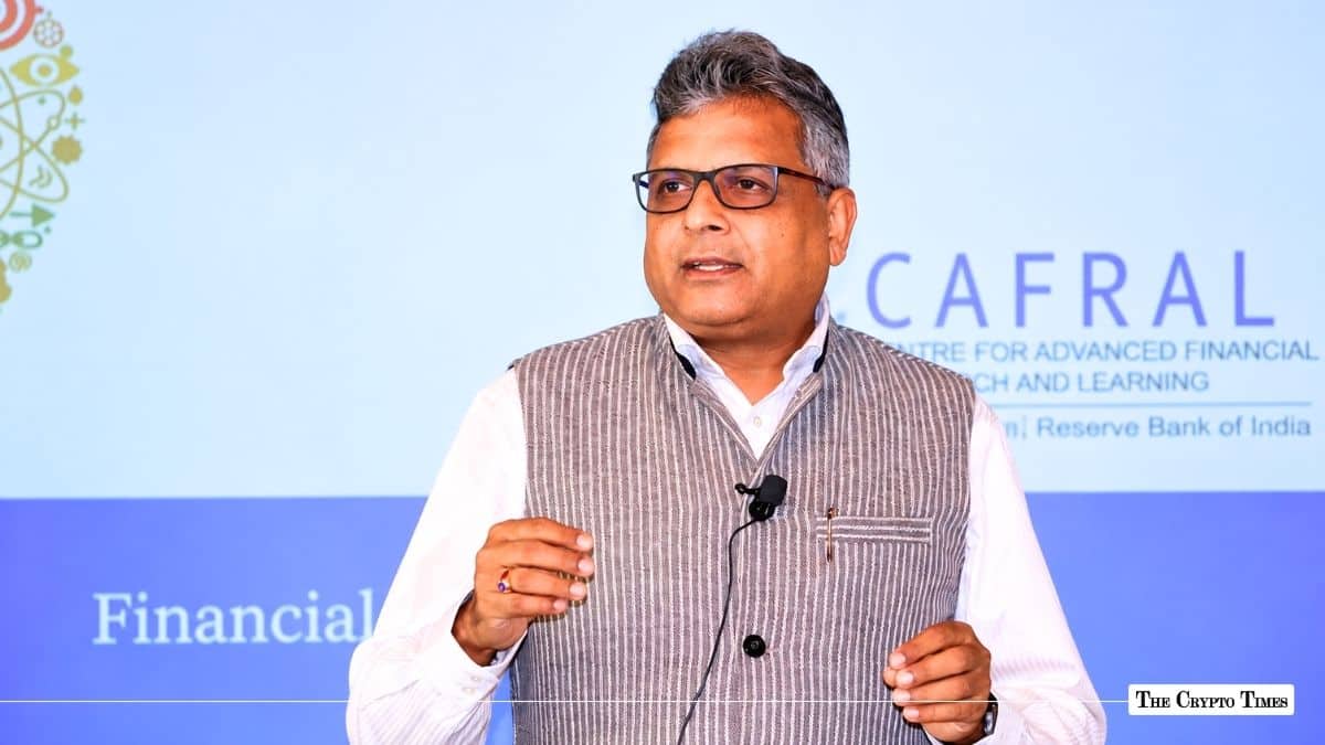 RBI Deputy Governor T. Rabi Sankar speaking at a CAFRAL financial event.