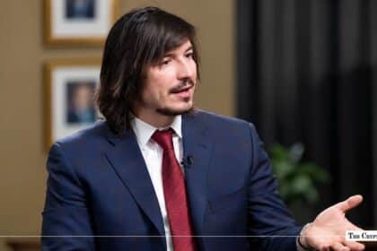 Robinhood CEO Defends Stock Tokens After AMC Criticism 